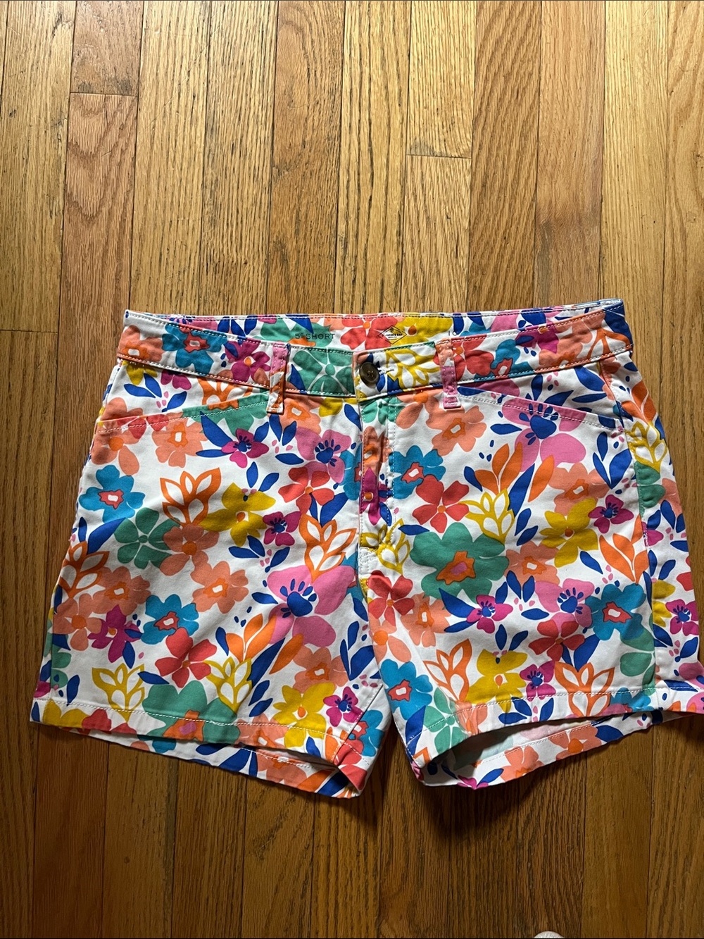 St. John's Bay White Floral Print Women's Shorts